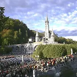 Angelic Hotel Lourdes