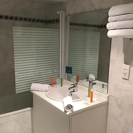 Angelic Hotel Lourdes